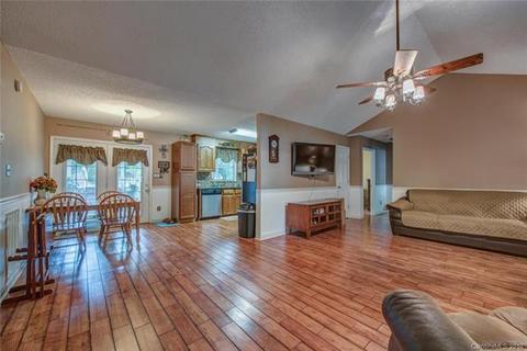 2412 Pine Forest Dr, Gastonia, NC 28056 photo 6