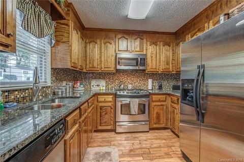 2412 Pine Forest Dr, Gastonia, NC 28056 photo 10