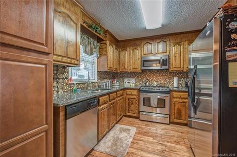 2412 Pine Forest Dr, Gastonia, NC 28056 photo 12