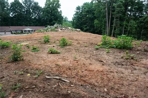 4 Th Ne Ave NE, Conover, NC 28613 photo 14