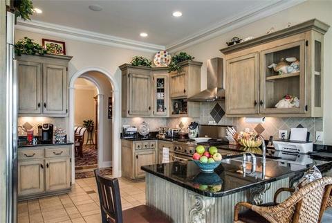 55 River Pointe Ct, Hickory, NC 28601 photo 8
