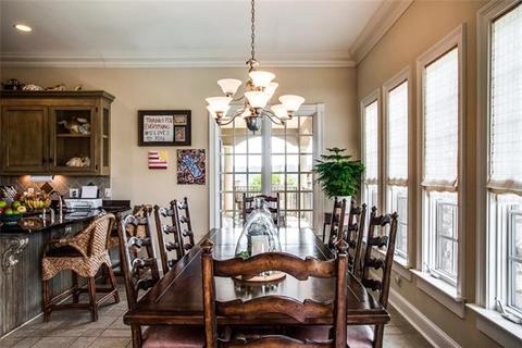 55 River Pointe Ct, Hickory, NC 28601 photo 9