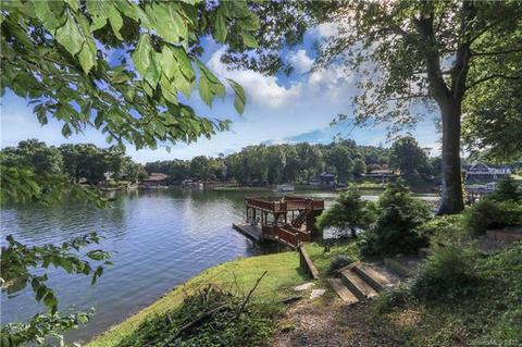 6538 Harbor Ln, Conover, NC 28613 photo 9