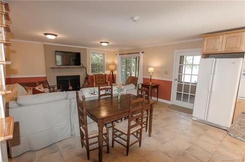 6538 Harbor Ln, Conover, NC 28613 photo 23