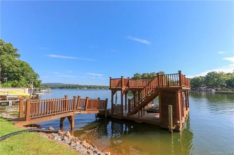 6538 Harbor Ln, Conover, NC 28613 photo 11