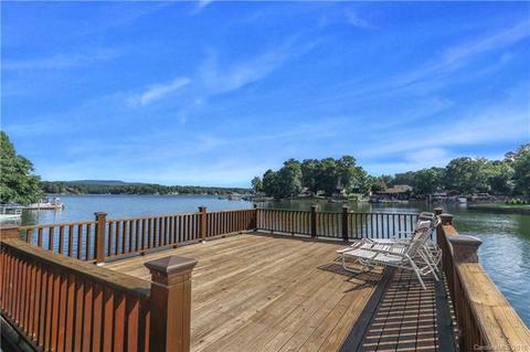 6538 Harbor Ln, Conover, NC 28613 photo 13