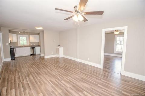 516 Wright Ave, Kannapolis, NC 28083 photo 3