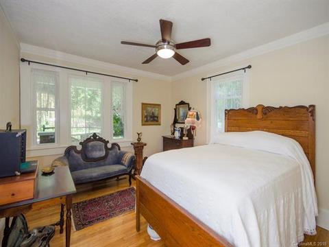 5285 Old Clyde Rd, Clyde, NC 28721 photo 9