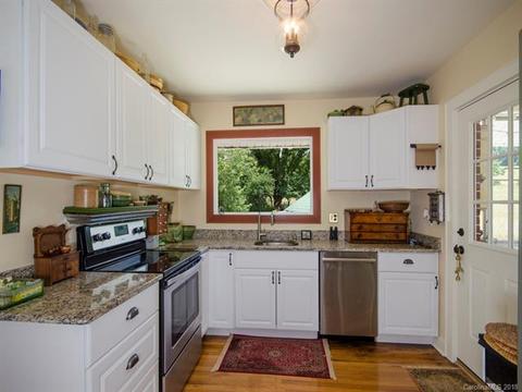 5285 Old Clyde Rd, Clyde, NC 28721 photo 5