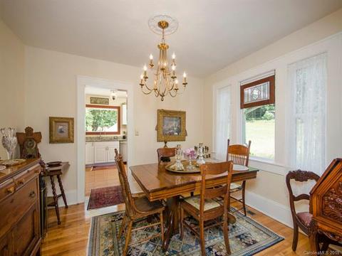 5285 Old Clyde Rd, Clyde, NC 28721 photo 4