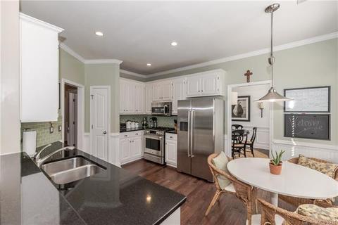 8815 Forest Shadow Cir, Cornelius, NC 28031 photo 9
