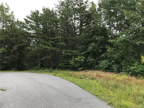 3854 Back Bluff Dr, Morganton, NC 28655 photo 2