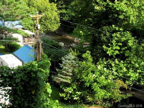 90 Bat Cave Dr, Hendersonville, NC 28792 photo 11