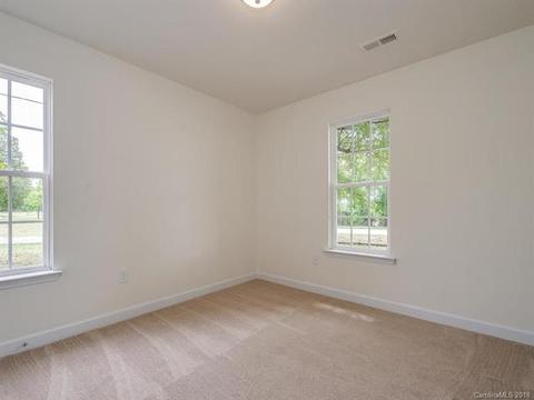 615 E 22nd St, Kannapolis, NC 28083 photo 14