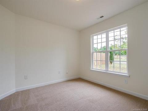 615 E 22nd St, Kannapolis, NC 28083 photo 16