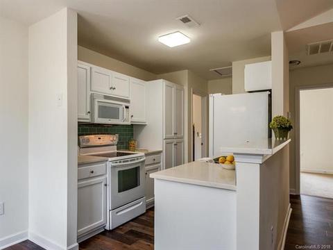 615 E 22nd St, Kannapolis, NC 28083 photo 5