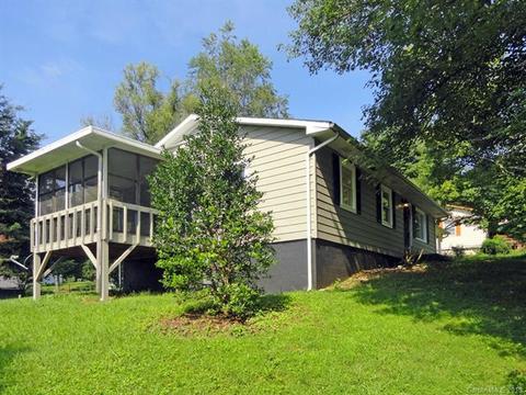 30 Keith Ct, Brevard, NC 28712 photo 2