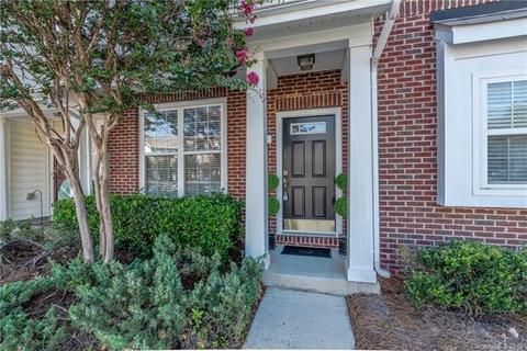 711 Shellstone Pl, Fort Mill, SC 29708 photo 2