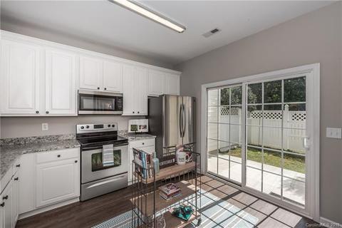 711 Shellstone Pl, Fort Mill, SC 29708 photo 4
