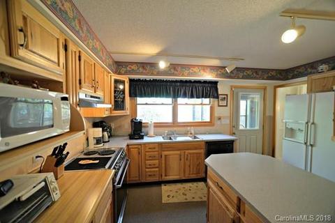 206 Cavern Rdg, Sylva, NC 28779 photo 12