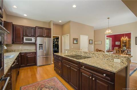 146 Megan Dr, Clyde, NC 28721 photo 15