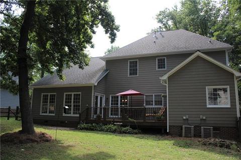 8122 Forest Shadow Cir, Cornelius, NC 28031 photo 21