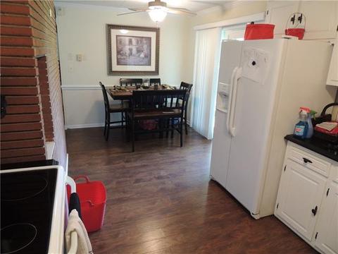 812 Boyd St, Maiden, NC 28650 photo 2