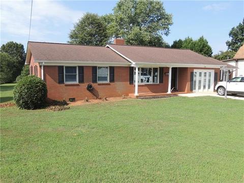 812 Boyd St, Maiden, NC 28650 photo 1