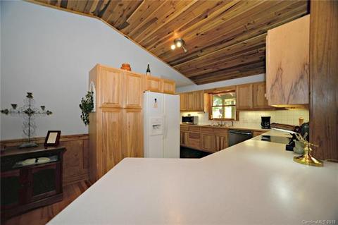 841 Falling Leaf Trl, Sylva, NC 28779 photo 12