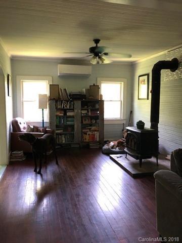 127 Old Rd, Marshall, NC 28753 photo 8
