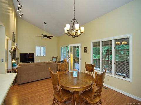 39 Forest Rd, Canton, NC 28716 photo 10