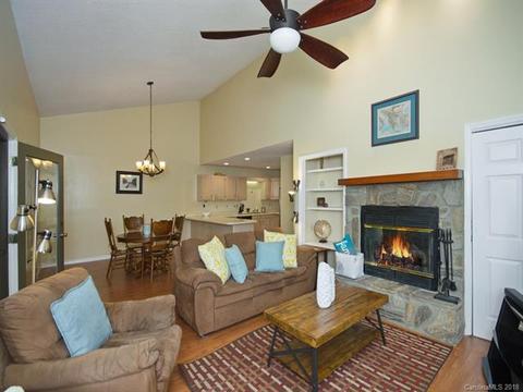 39 Forest Rd, Canton, NC 28716 photo 5