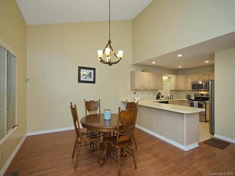 39 Forest Rd, Canton, NC 28716 photo 8
