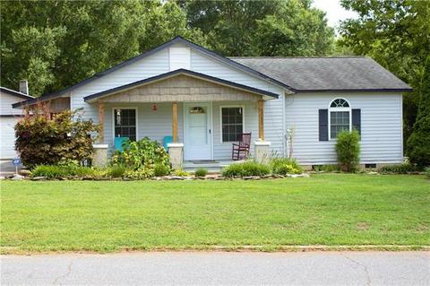 300 E Central Ave, Catawba, NC 28609 photo 2