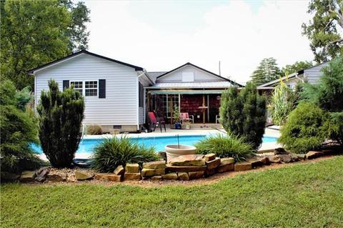 300 E Central Ave, Catawba, NC 28609 photo 17