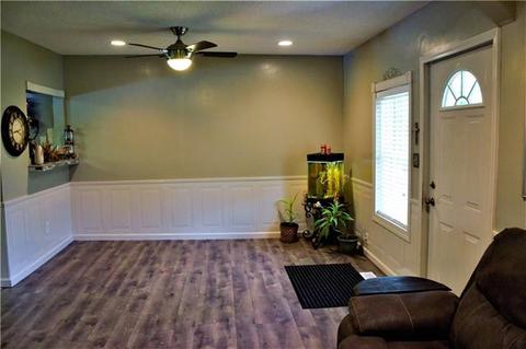 300 E Central Ave, Catawba, NC 28609 photo 9