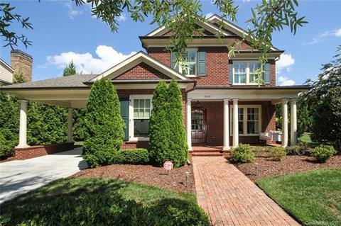 8418 Robbins Crescent Dr, Cornelius, NC 28031 photo 2