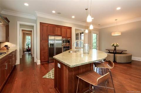 8418 Robbins Crescent Dr, Cornelius, NC 28031 photo 11