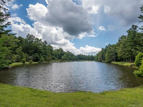 63 Setting Sunset Ln, Saluda, NC 28773 photo 10