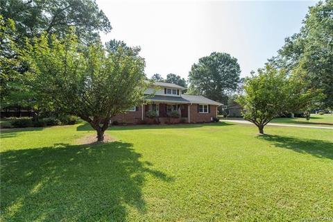 717 Bristol Pl, Lancaster, SC 29720 photo 4