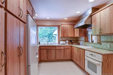 20 Fox Run Pl, Fairview, NC 28730 photo 7