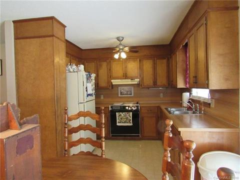 2707 Norfolk Rd, Lancaster, SC 29720 photo 3