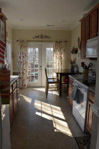 4875 Sage Meadows Cir, Hickory, NC 28601 photo 10