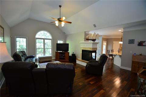 7715 Sedgebrook Dr, Stanley, NC 28164 photo 6