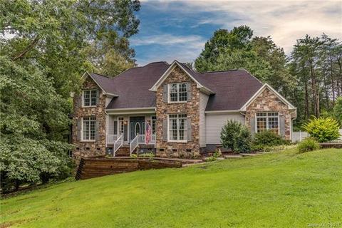 128 Flat Branch Trl, Mill Spring, NC 28756 photo 1