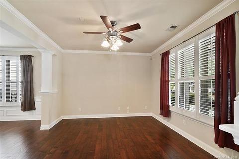 15529 Crossing Gate Dr, Cornelius, NC 28031 photo 4