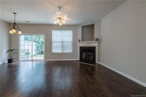 748 Shellstone Pl, Fort Mill, SC 29708 photo 1