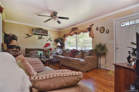 613 Castle Rd, Monroe, NC 28110 photo 6