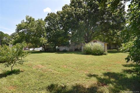 613 Castle Rd, Monroe, NC 28110 photo 22