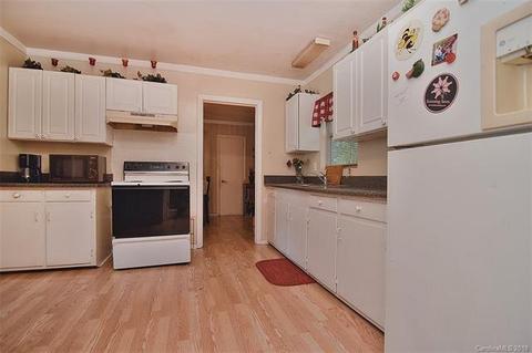 613 Castle Rd, Monroe, NC 28110 photo 12